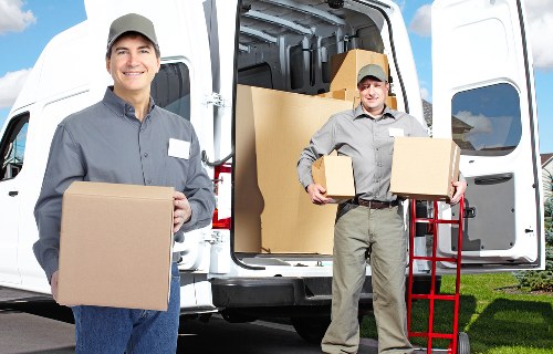 Archway man and van service for furniture and storage runs