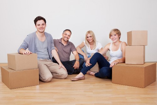 Efficient man and van moving support in Archway